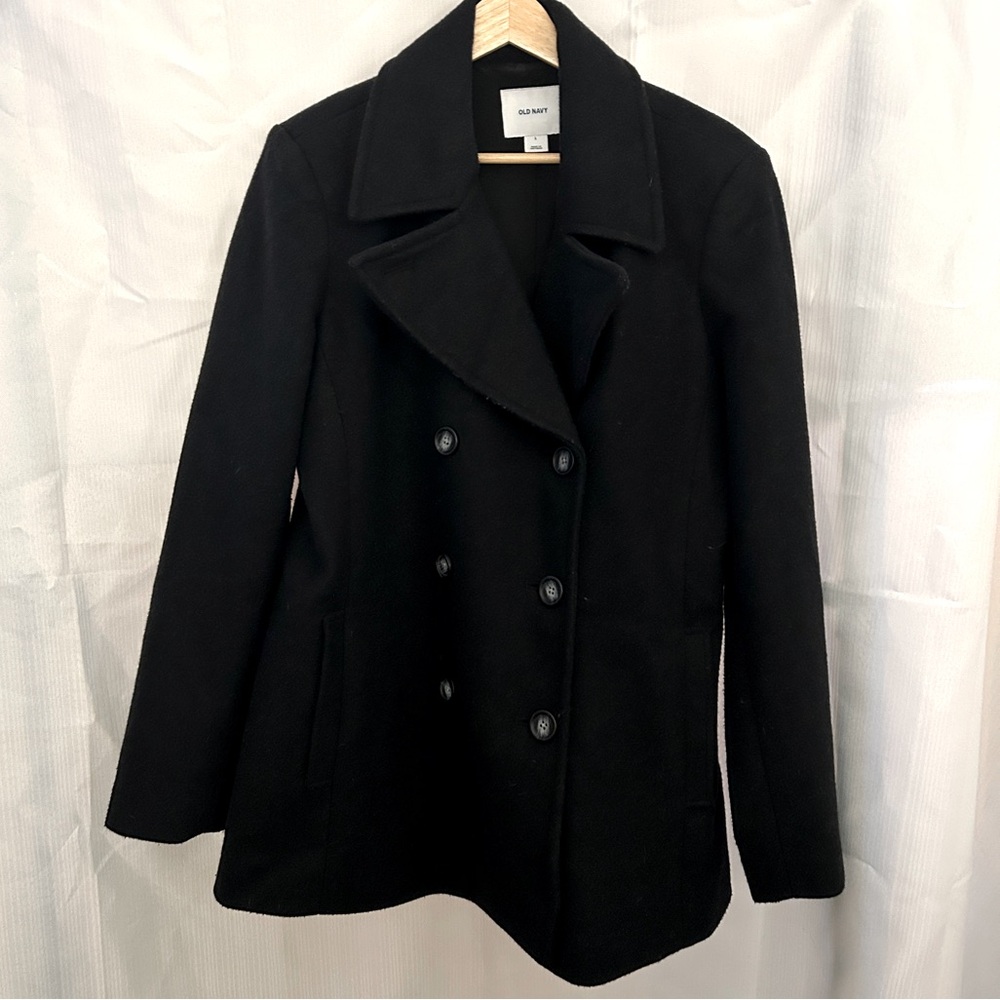 Old Navy Double-Breasted Button-Up Peacoat in Black